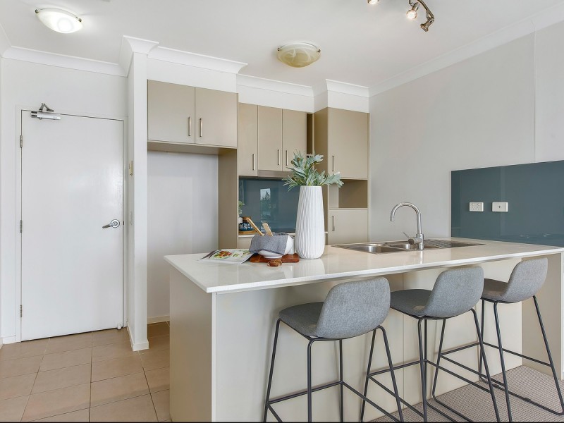 99/51 Playfield Street, Chermside QLD 4032