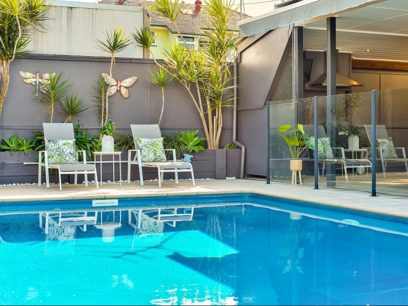 2A Pfingst Road, Wavell Heights QLD 4012