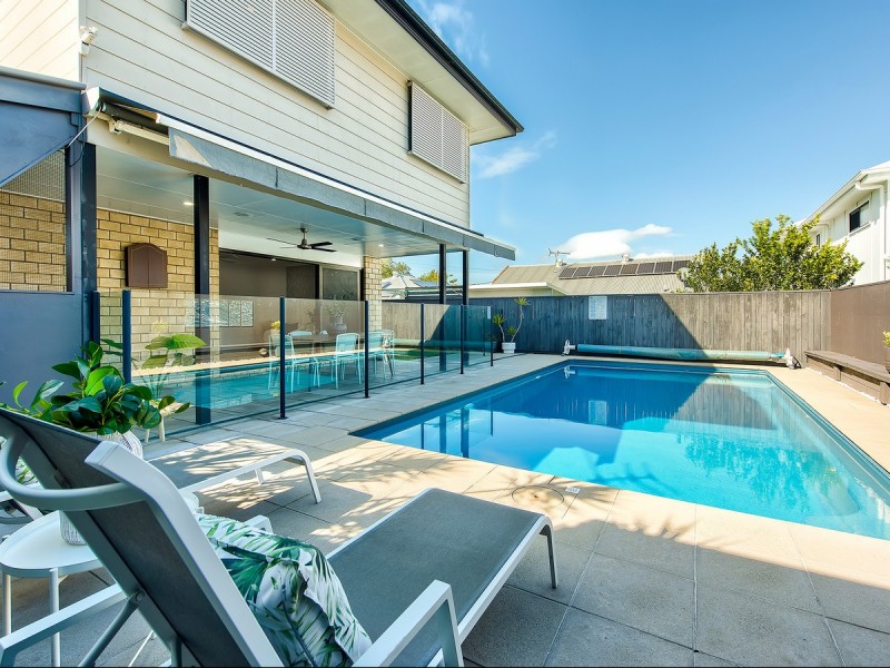 2A Pfingst Road, Wavell Heights QLD 4012