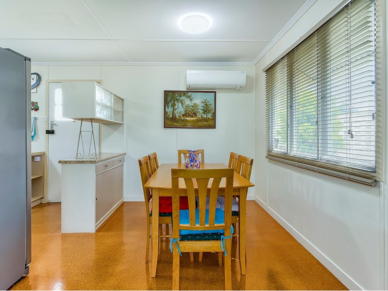 14 Burbank Street, Stafford Heights QLD 4053