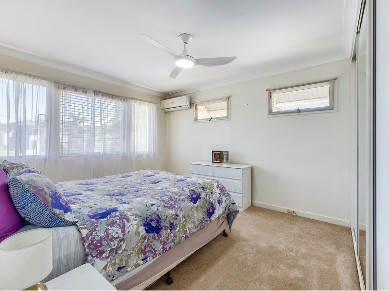 14 Burbank Street, Stafford Heights QLD 4053