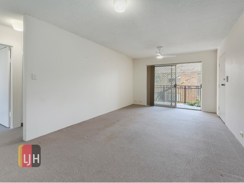 2/28 Terrace Street, Newmarket QLD 4051