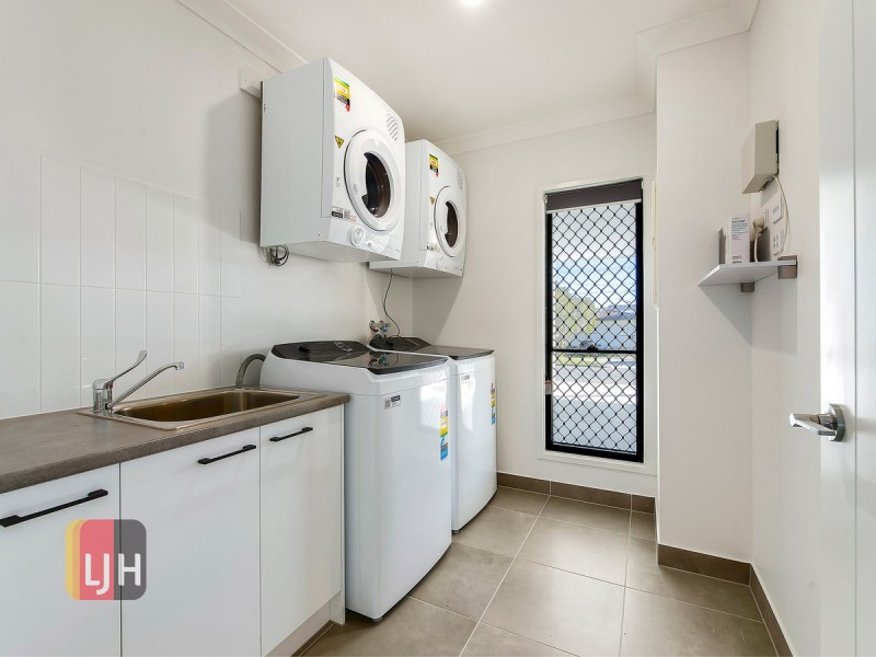 4/61a Sizer Street, Everton Park QLD 4053