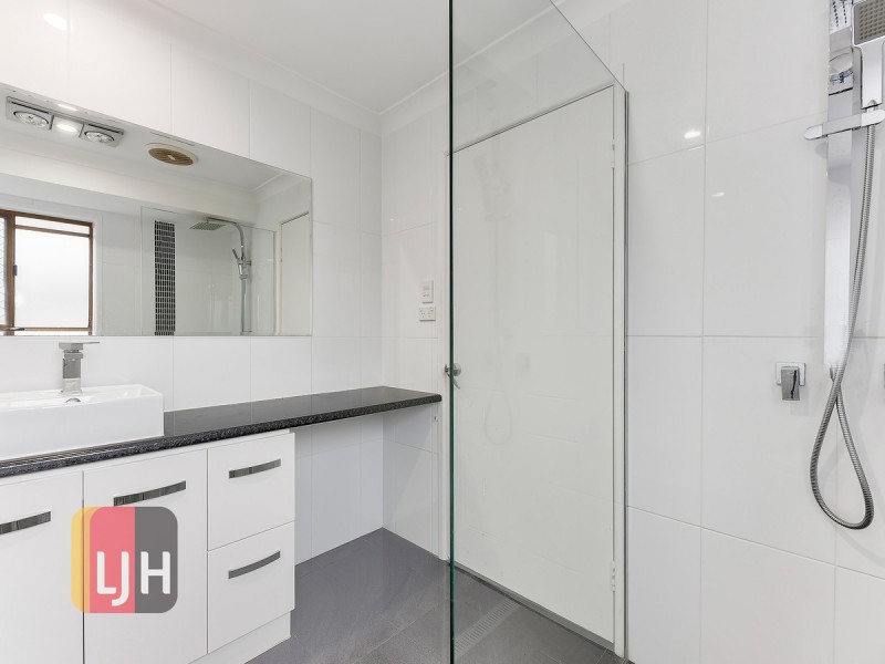 44 Parton Street, Stafford Heights QLD 4053