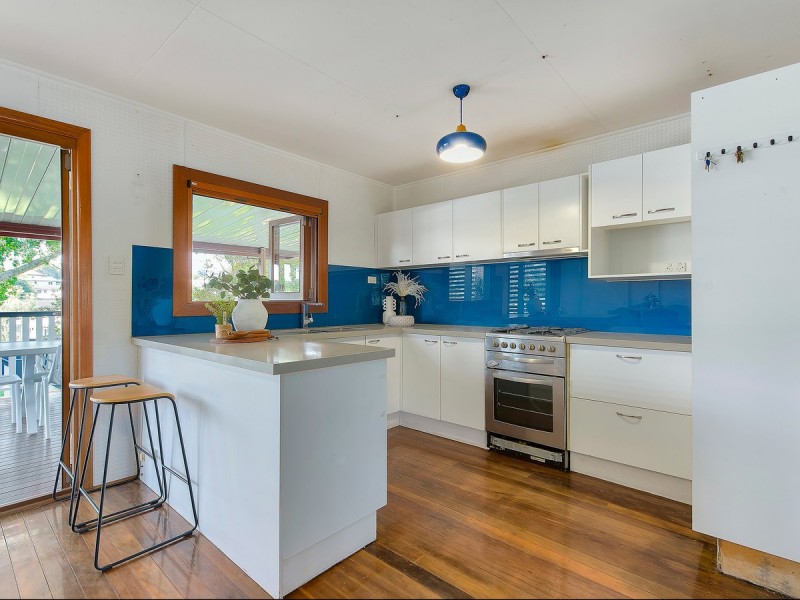 313 Kitchener Road, Stafford Heights QLD 4053