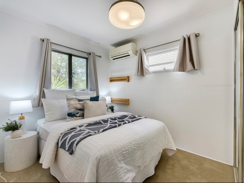 313 Kitchener Road, Stafford Heights QLD 4053