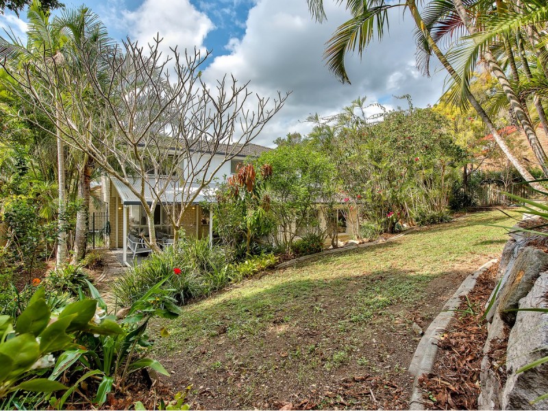 29 Berkeley Place, Ferny Grove QLD 4055