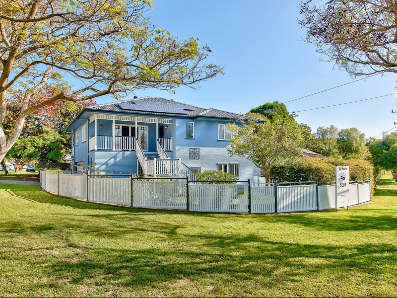 203 Edinburgh Castle Road, Wavell Heights QLD 4012
