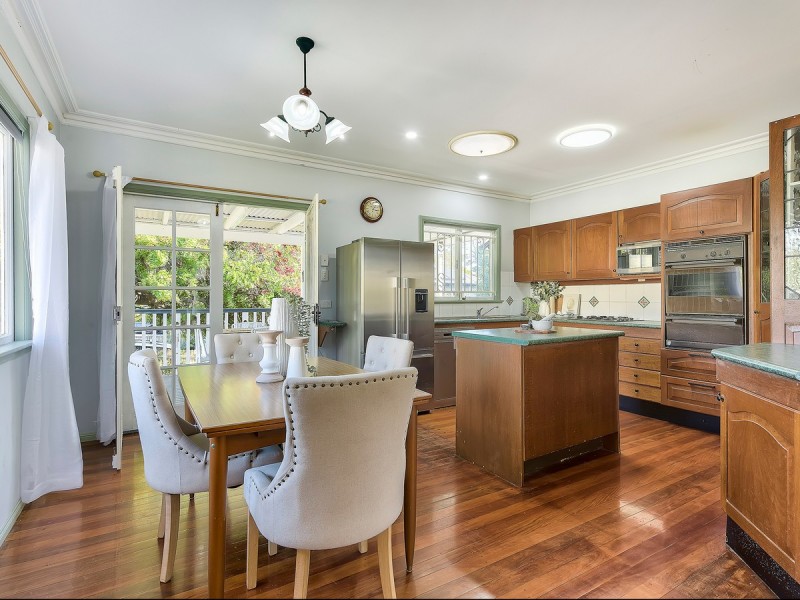 203 Edinburgh Castle Road, Wavell Heights QLD 4012