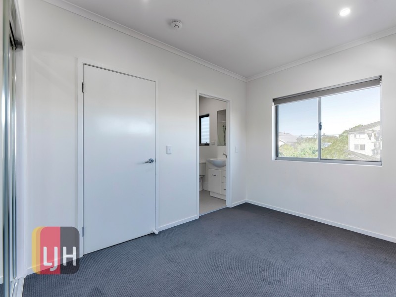 1/298 Melton Road, Northgate QLD 4013