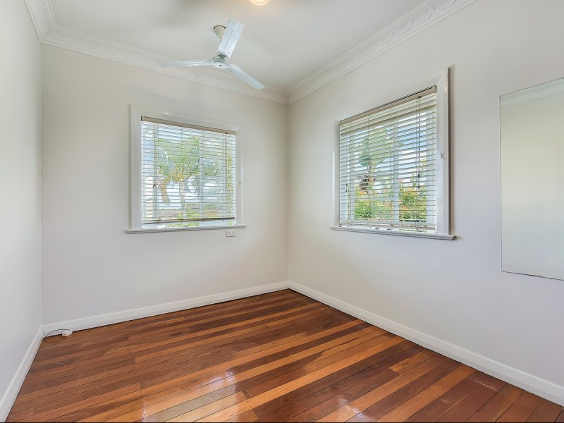 23 Leiper Street, Stafford QLD 4053