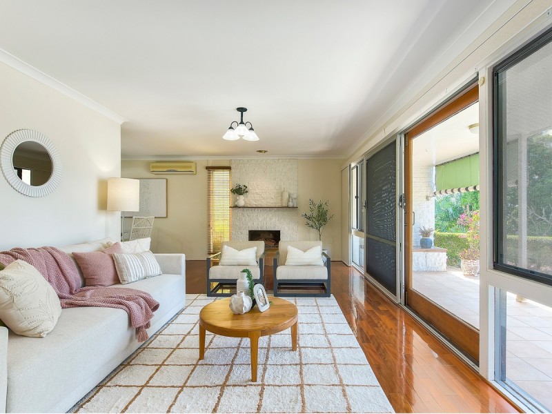 6 Widmark Street, Stafford Heights QLD 4053