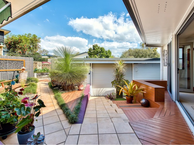 6 Widmark Street, Stafford Heights QLD 4053