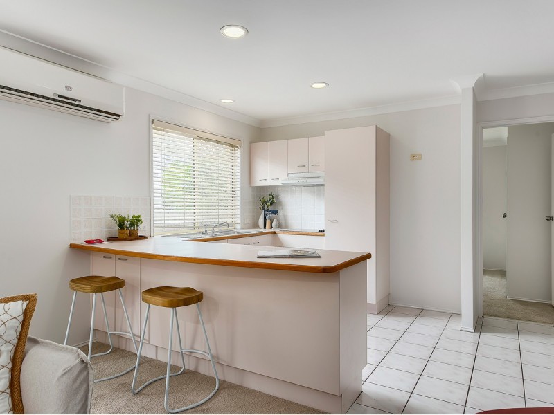 4/30 Gordon Parade, Everton Park QLD 4053