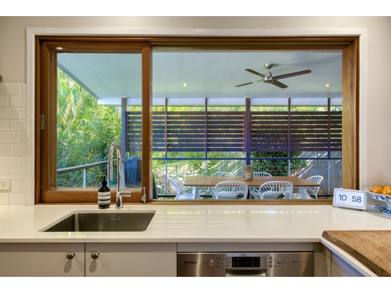 91 Glen Kedron Lane, Kedron QLD 4031