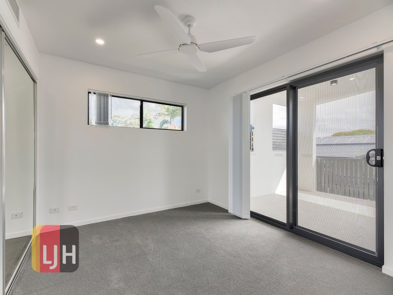 2/27 Elwyn Street, Northgate QLD 4013
