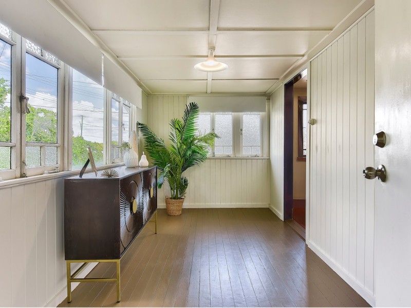 8 Kedron Street, Kedron QLD 4031