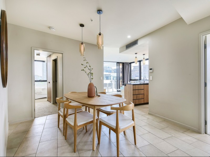 506/27 Commercial Road, Newstead QLD 4006