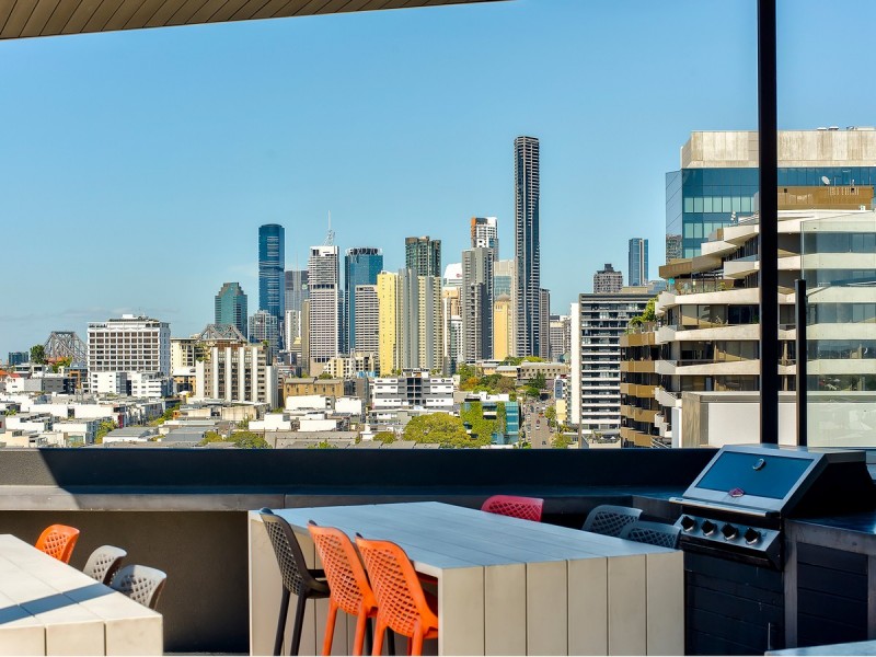 506/27 Commercial Road, Newstead QLD 4006