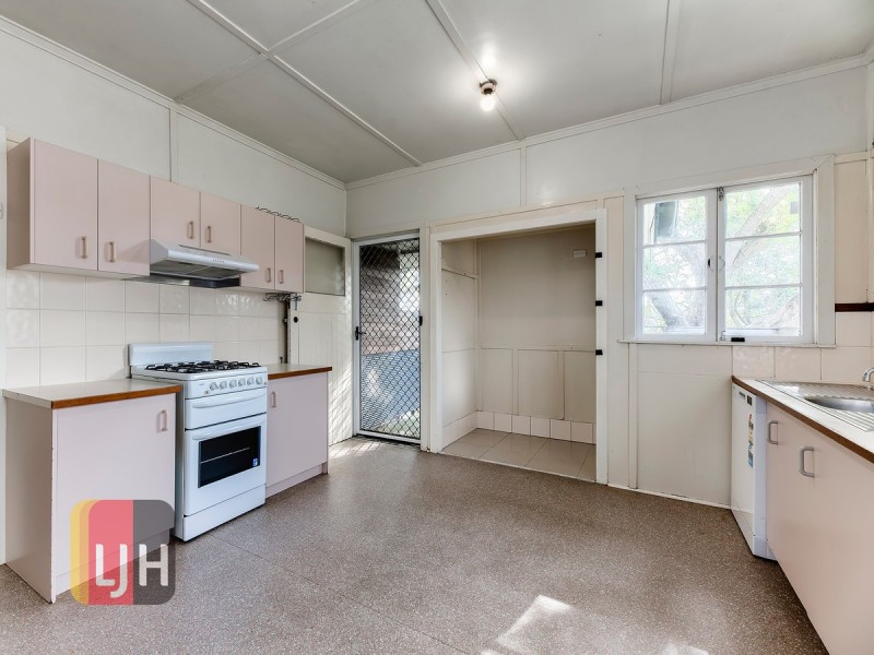 No. 41 Fitzsimmons Street, Keperra QLD 4054