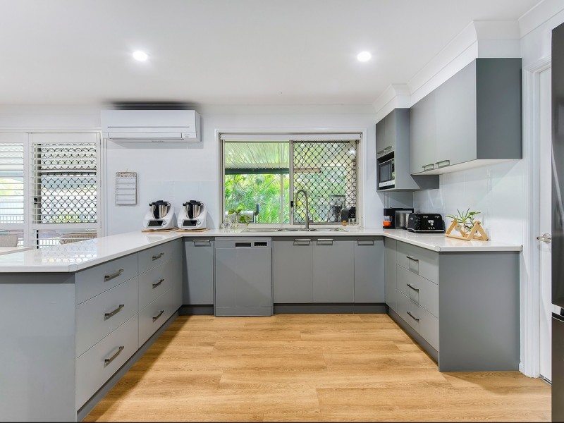93 MacDonald Drive, Narangba QLD 4504
