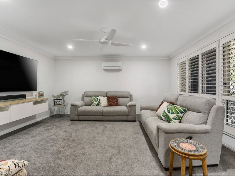 93 MacDonald Drive, Narangba QLD 4504