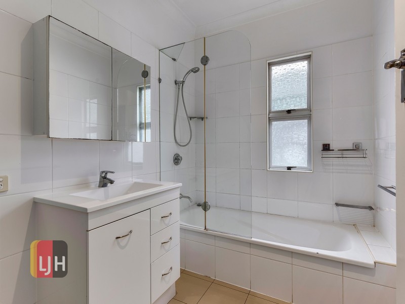 No. 75 Reuben Street, Stafford QLD 4053