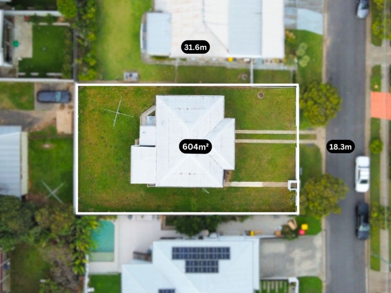 15 Allowrie Street, Stafford QLD 4053