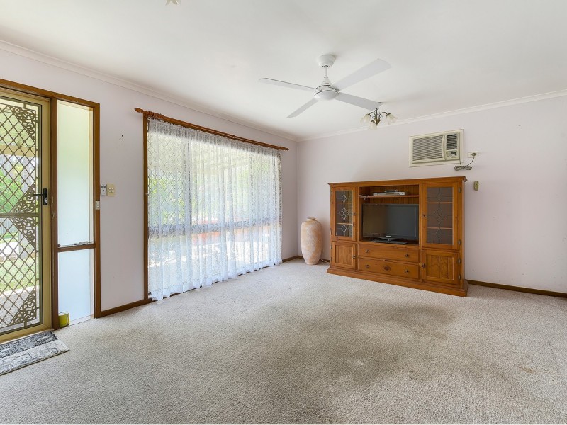 6 Burrumbeet Street, Petrie QLD 4502