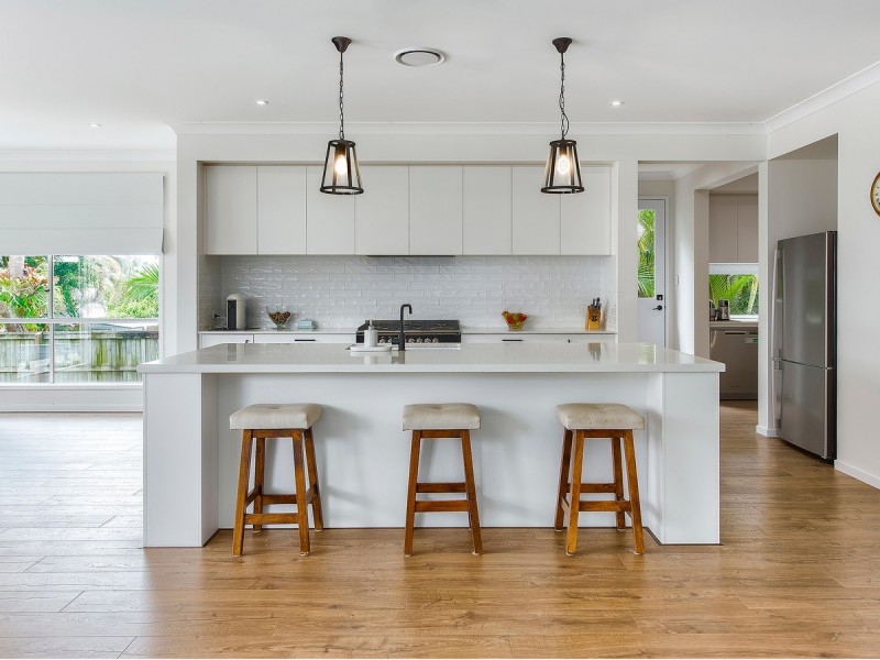 28 Handcroft Street, Wavell Heights QLD 4012