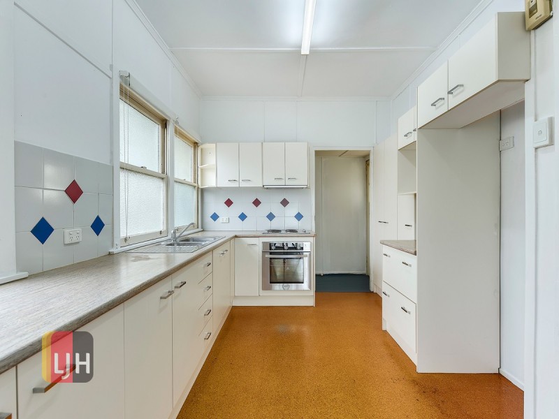 No. 19 Wirega Street, Wavell Heights QLD 4012