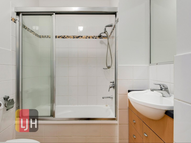 12/63 Barron Street, Gordon Park QLD 4031