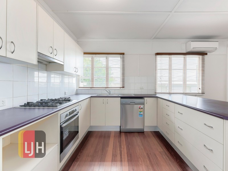 19 Thuruna Street, Stafford QLD 4053