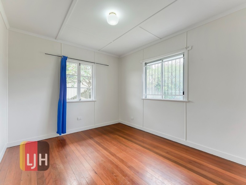 19 Thuruna Street, Stafford QLD 4053