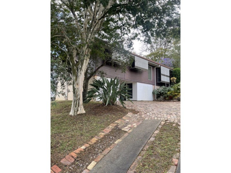 43 Landscape Street, Stafford Heights QLD 4053