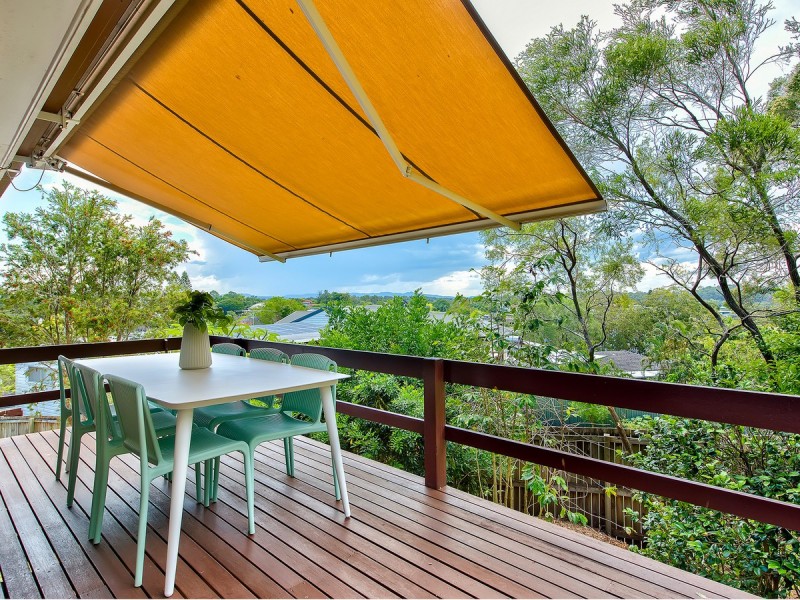 43 Landscape Street, Stafford Heights QLD 4053