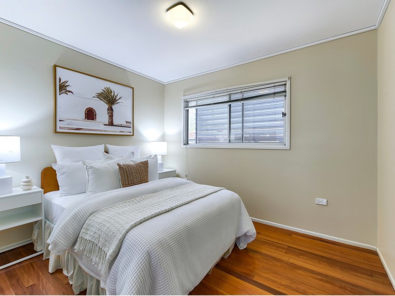 43 Landscape Street, Stafford Heights QLD 4053