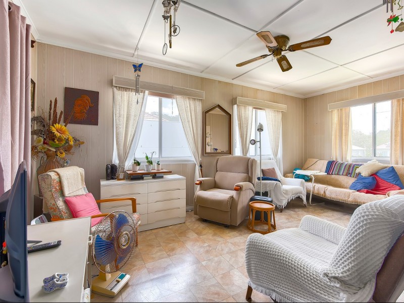 16 Brennan Street, Stafford QLD 4053