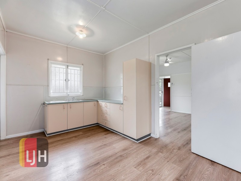 38 Hoolan Street, Stafford QLD 4053