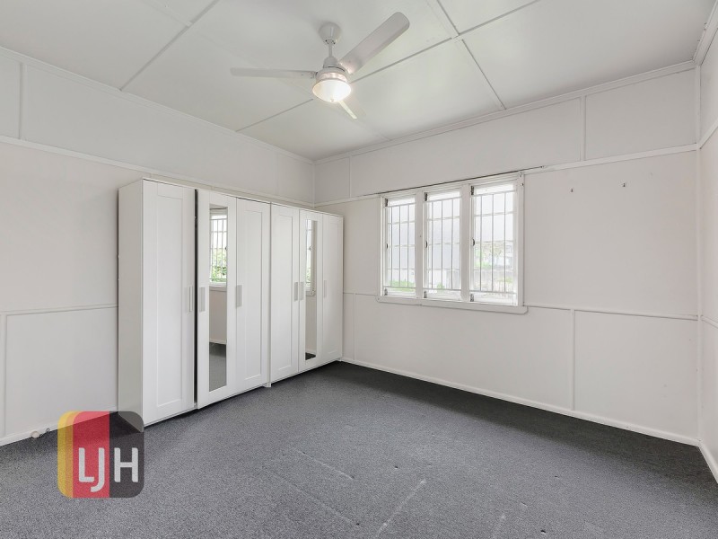 38 Hoolan Street, Stafford QLD 4053