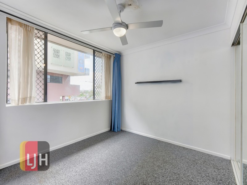 3/574 Kingsford Smith Drive, Hamilton QLD 4007