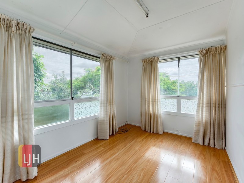 60 Blaker Street, Mitchelton QLD 4053