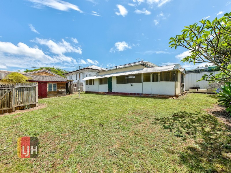 60 Blaker Street, Mitchelton QLD 4053