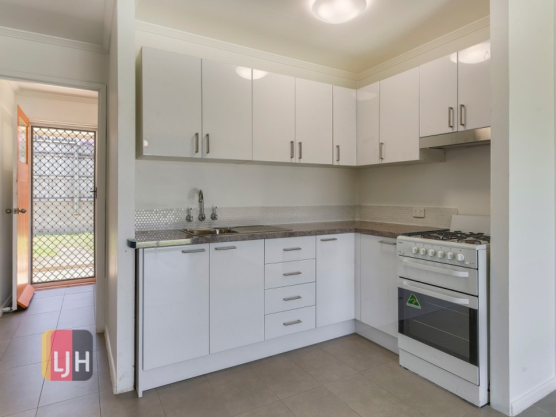 2/57 Collier Street, Stafford QLD 4053