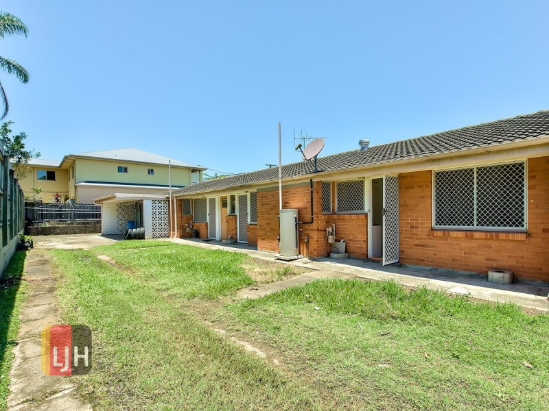 2/57 Collier Street, Stafford QLD 4053