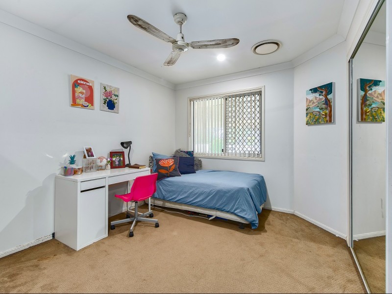 8 Augusta Court, Albany Creek QLD 4035