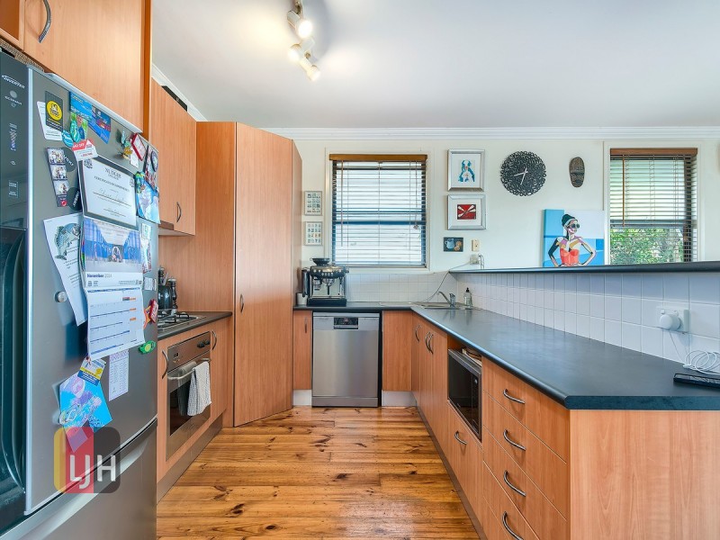 26 Twelfth Avenue, Kedron QLD 4031