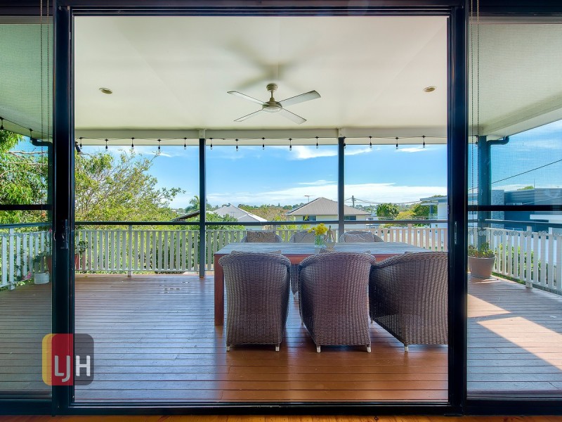 26 Twelfth Avenue, Kedron QLD 4031