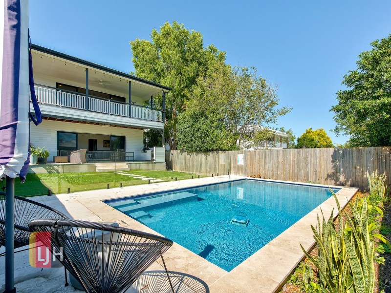 26 Twelfth Avenue, Kedron QLD 4031