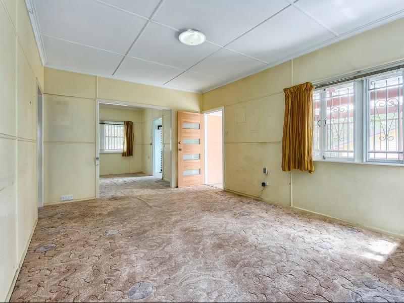 312 Webster Road, Stafford Heights QLD 4053